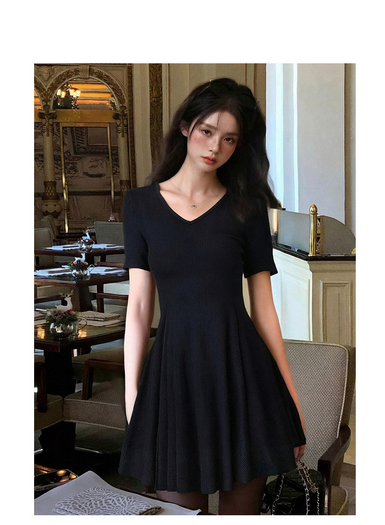 European And American Foreign Trade Amazon Cross-Border Women'S Clothing Wholesale Khaki V-Neck Dress Short-Sleeved Waist Slimming A-Line Skirt